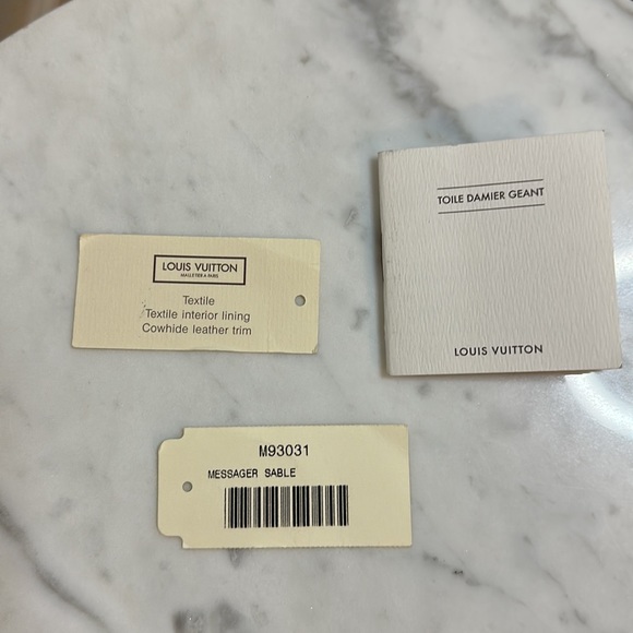 Louis Vuitton Large Messager Sable - Picture 12 of 15